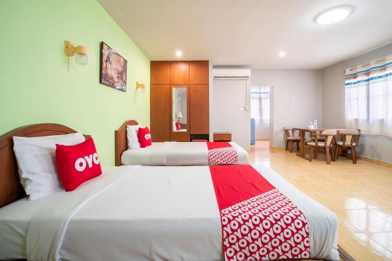 Oyo 663 Green Beach Room Патая Екстериор снимка