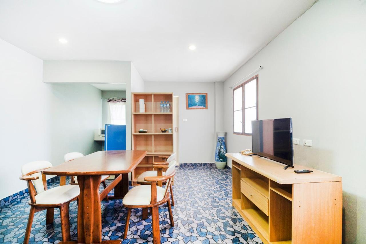 Oyo 663 Green Beach Room Патая Екстериор снимка
