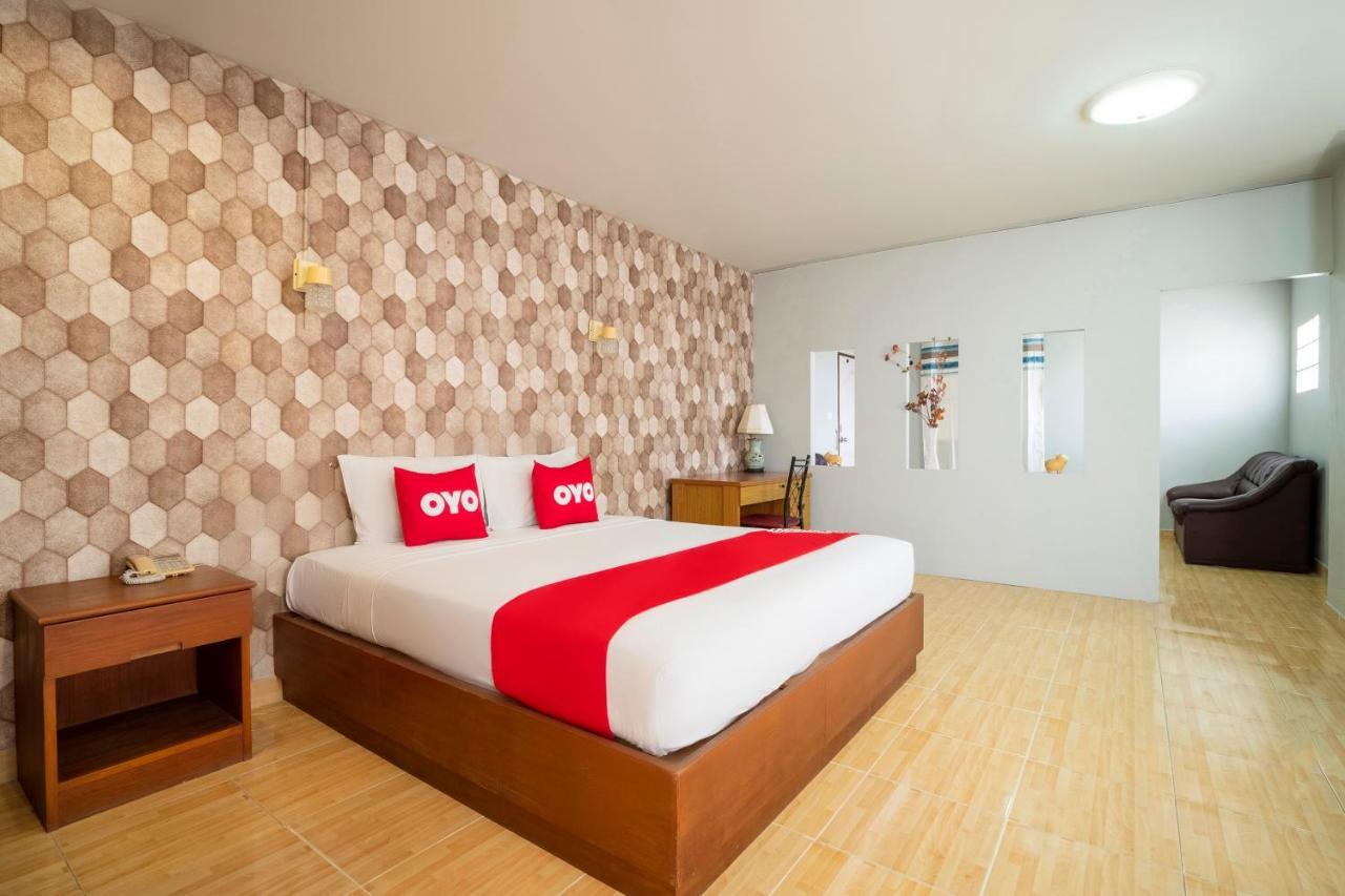 Oyo 663 Green Beach Room Патая Екстериор снимка