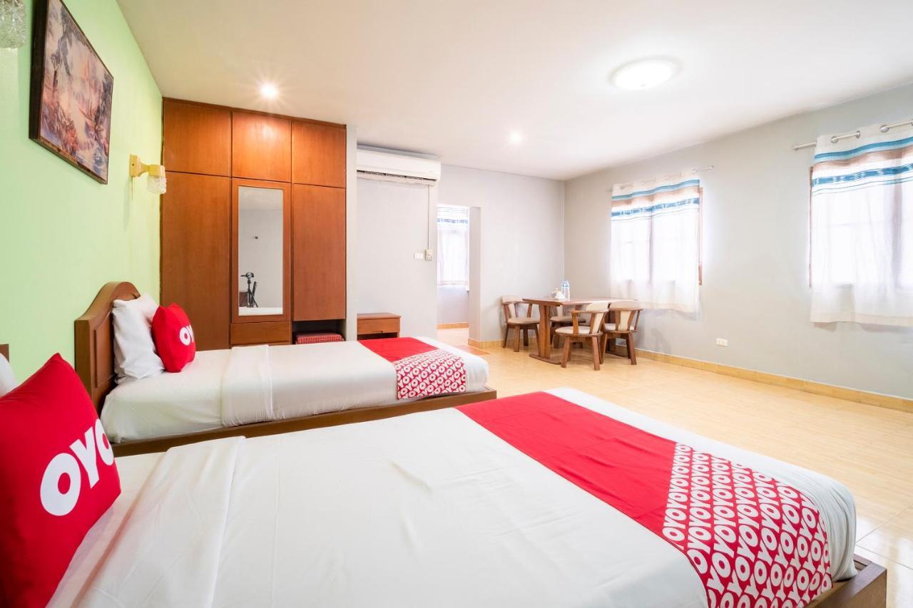 Oyo 663 Green Beach Room Патая Екстериор снимка